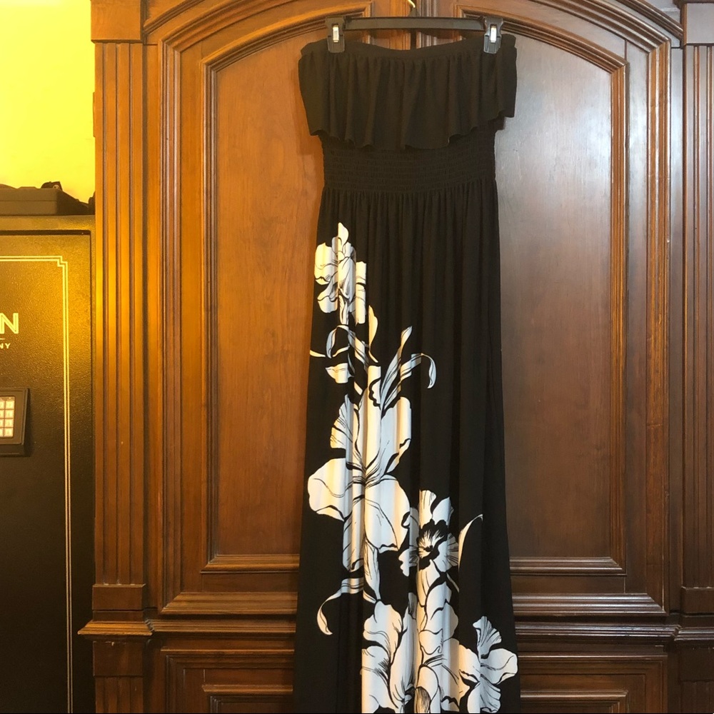 Black house White Market maxi dress
